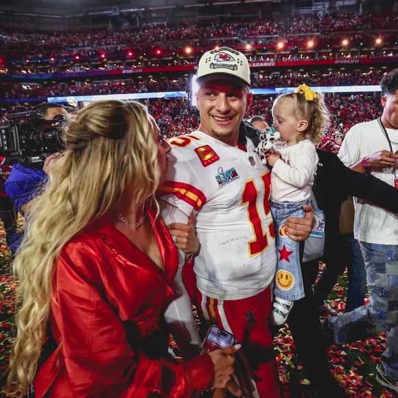 Custom chiefs Super Bowl shirts in all sizes! - Picture 9 of 12